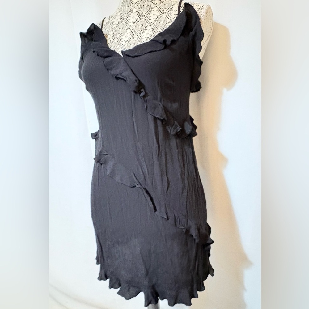 H&M Regular Fit Black Ruffled Flounce Tank Top Sleeveless Women’s Sz Small